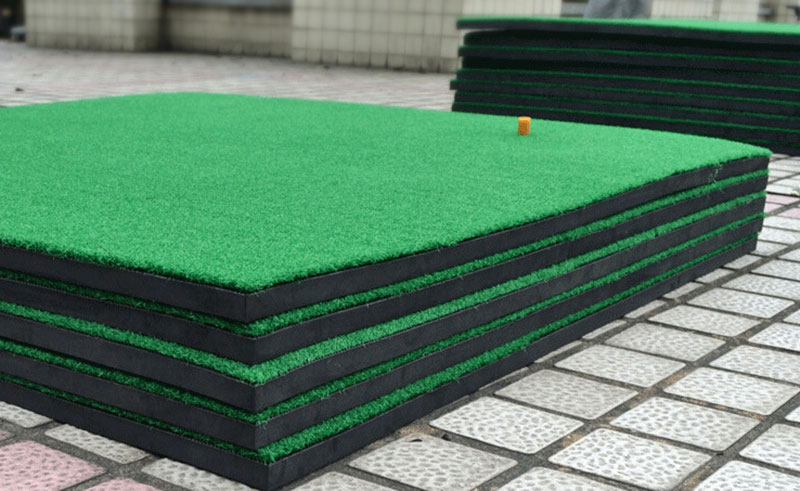 PYP golf practice mat