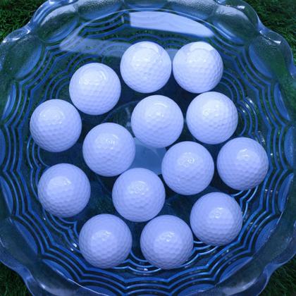 Golf two-layer float ball